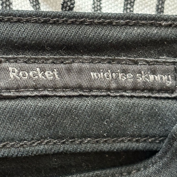 Citizens of Humanity - Rocket Midrise Skinny - Black - Size 29 - Picture 7 of 8